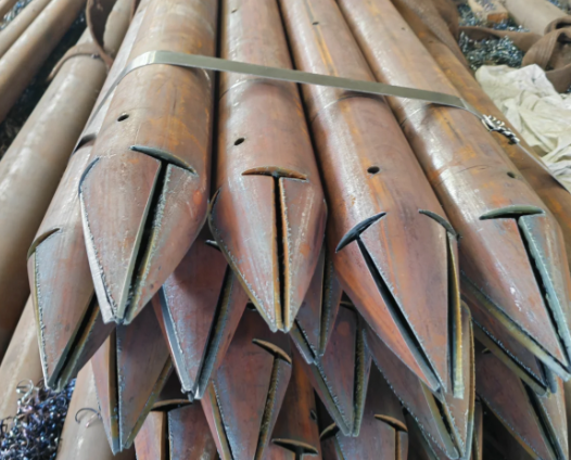 石家庄注浆钢花管管棚管隧道预埋管42/48/50/89